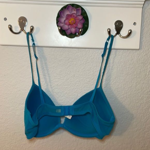 Sexy Aqua Lace Push-Up Bra - Picture 9 of 16